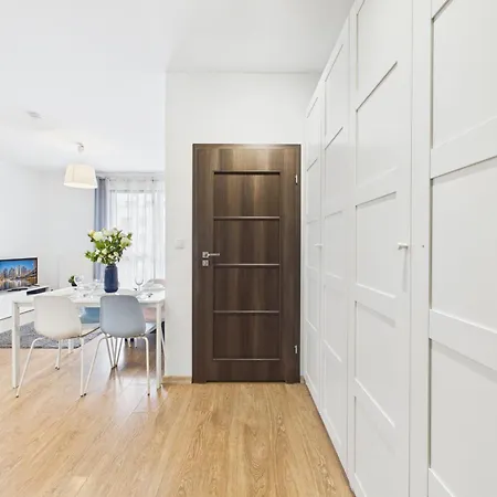 Superapart Jana Kazimierza 49 Secluded Urban Hideaway With Modern Comforts Daire