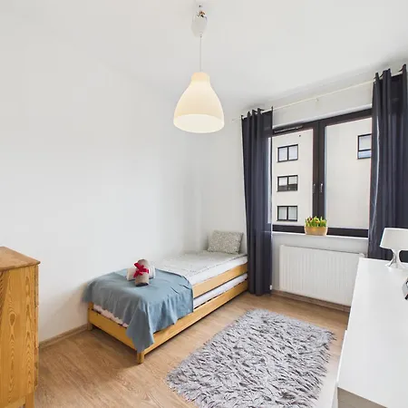 Daire Superapart Jana Kazimierza 49 Secluded Urban Hideaway With Modern Comforts *