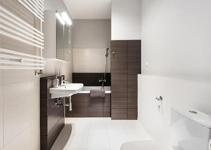 Superapart Jana Kazimierza 49 Secluded Urban Hideaway With Modern Comforts وارسو